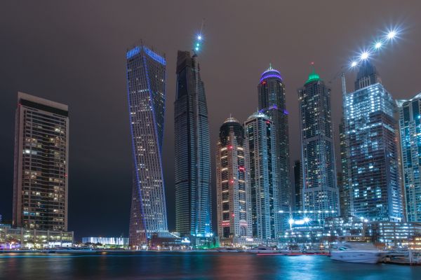Immobilieninvestitionen in Dubai für ausländische Staatsbürger: Einschränkungen und Chancen