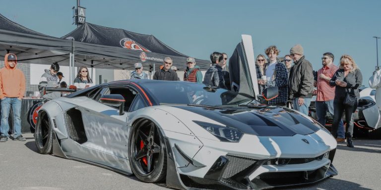 Pop-up-Scheinwerfer: Lernen Sie den Lamborghini Huracán kennen