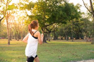 Lees meer over het artikel Afvallen met hardlopen doe je met deze tips