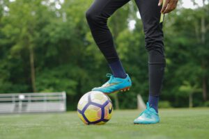 Lees meer over het artikel De Voetbalschoenen Expert helpt jou verder