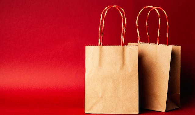 Papieren tasjes bedrukken voor evenementen: een praktische gids