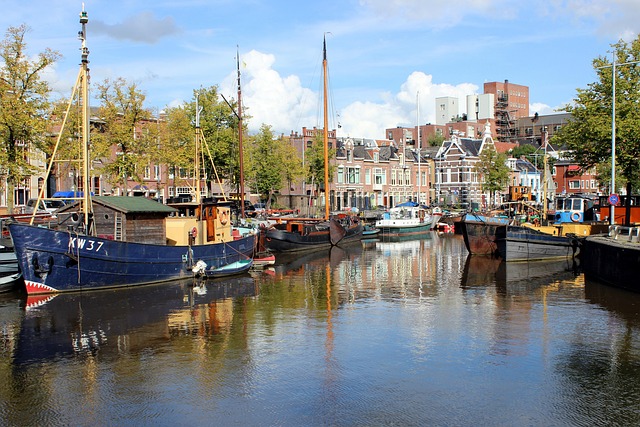 Ontdek de charme van Groningen tijdens een boottocht
