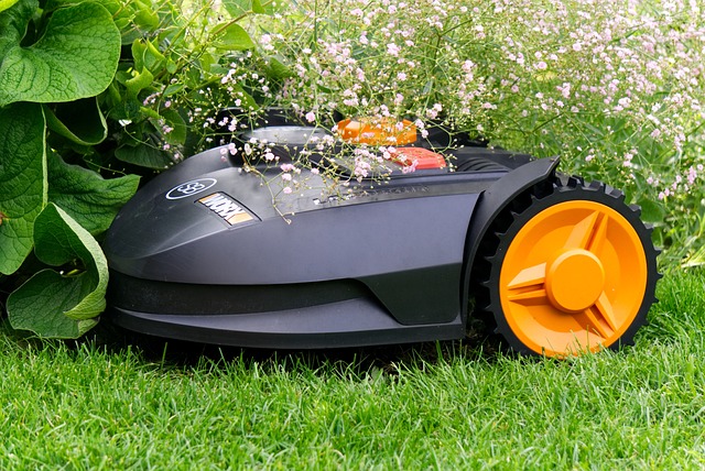 Zo installeer je een begrenzingsdraad voor je robotmaaier Zo installeer je een begrenzingsdraad voor je robotmaaier