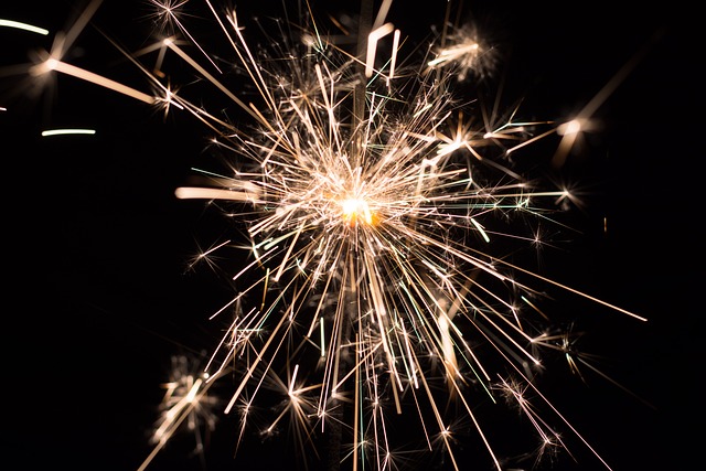 Vuurwerk kopen: tips en trucs voor een veilige jaarwisseling Vuurwerk kopen: tips en trucs voor een veilige jaarwisseling