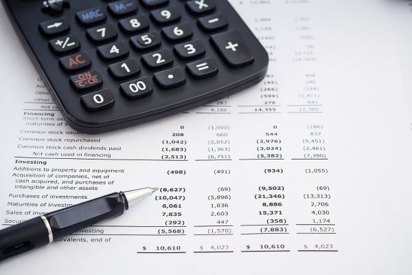 Comment les pratiques de niveau intermédiaire peuvent battre les grands acteurs du marché avec des services de comptabilité offshore