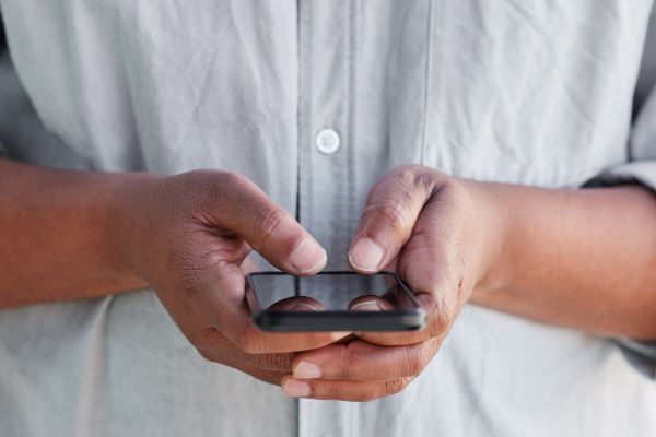 Méfiez-vous des arnaques WhatsApp