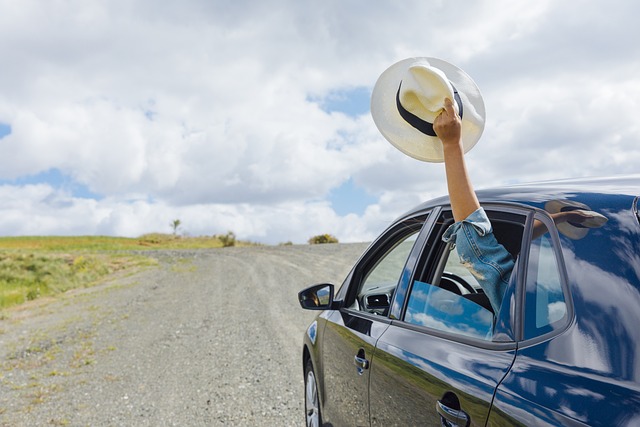 Ontdek de wereld: Veilig rijden tijdens het huren van een auto