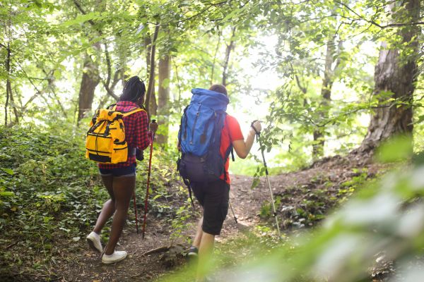 30 Anzeichen dafür, dass Sie zu viel Zeug in Ihrem Rucksack tragen