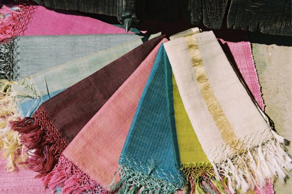 Trendige indische Kleidungsstile: Bestseller im Juli 2023