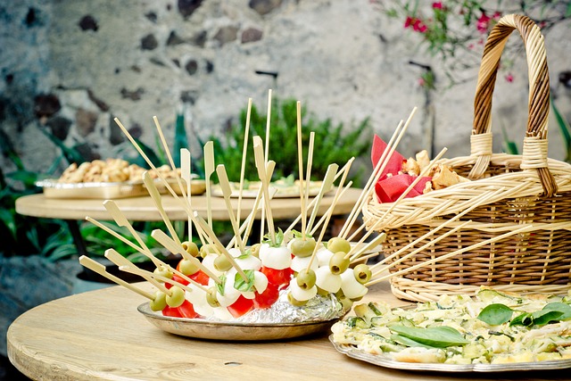 Een onvergetelijk bedrijfsfeest organiseren: tips en inspiratie Een onvergetelijk bedrijfsfeest organiseren: tips en inspiratie