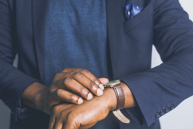 Die Psychologie des Besitzens: Warum schützen Menschen ihre Uhren und Schmuck so sorgfältig? Uhren