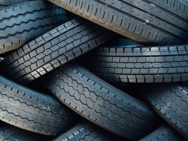 De soorten en het gebruik van rubber in de maakindustrie