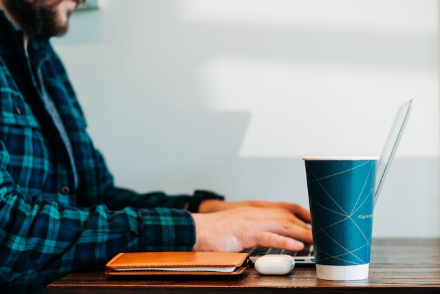 De verschillen en overeenkomsten tussen een freelancer en zzp’er
