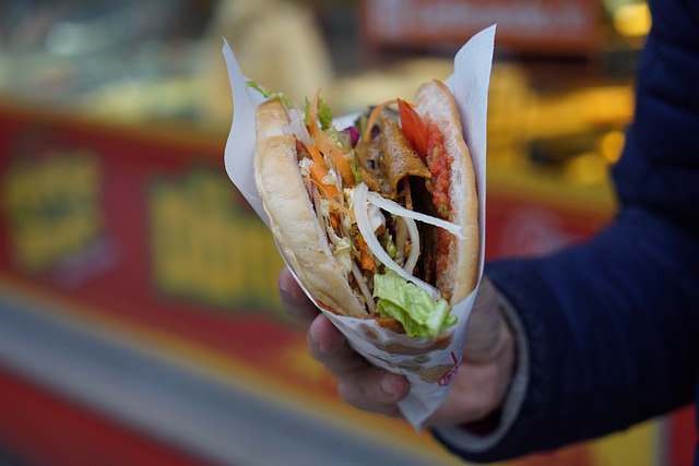 Ontdek de smaakexplosie van gegrilde veggie kebab Ontdek de smaakexplosie van gegrilde veggie kebab