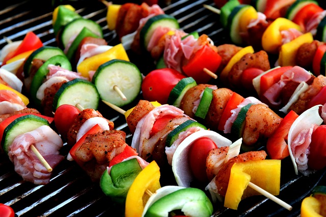 Van kiezen tot koken: een totaaloverzicht voor je perfecte bbq feest Van kiezen tot koken: een totaaloverzicht voor je perfecte bbq feest