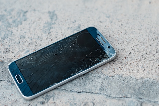 Haal Je Telefoon Weer in Topconditie: Telefoon Reparatie Opties in Haarlem