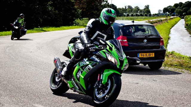 Lees meer over het artikel Revit motorkleding