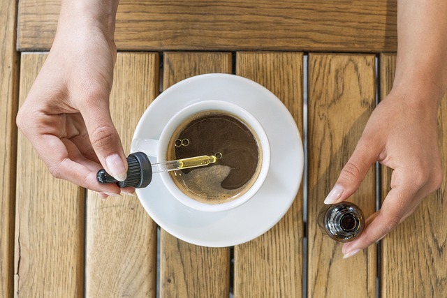 De wondere wereld van CBD olie: feiten, fabels en persoonlijke ervaringen De wondere wereld van CBD olie: feiten, fabels en persoonlijke ervaringen